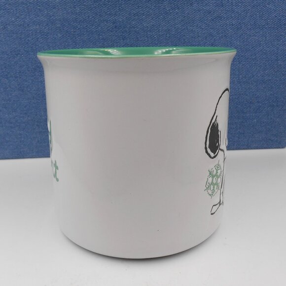 LARGE SNOPPY PEANUT CHRISTMAS SNOWFLAKES MUG COFFEE TEACUP MERRY & BRIGHT - Picture 4 of 9